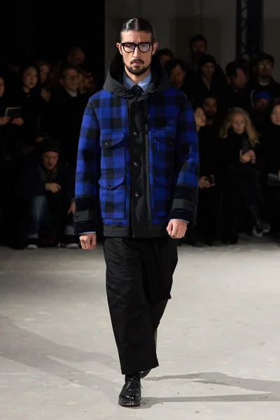 Look 37